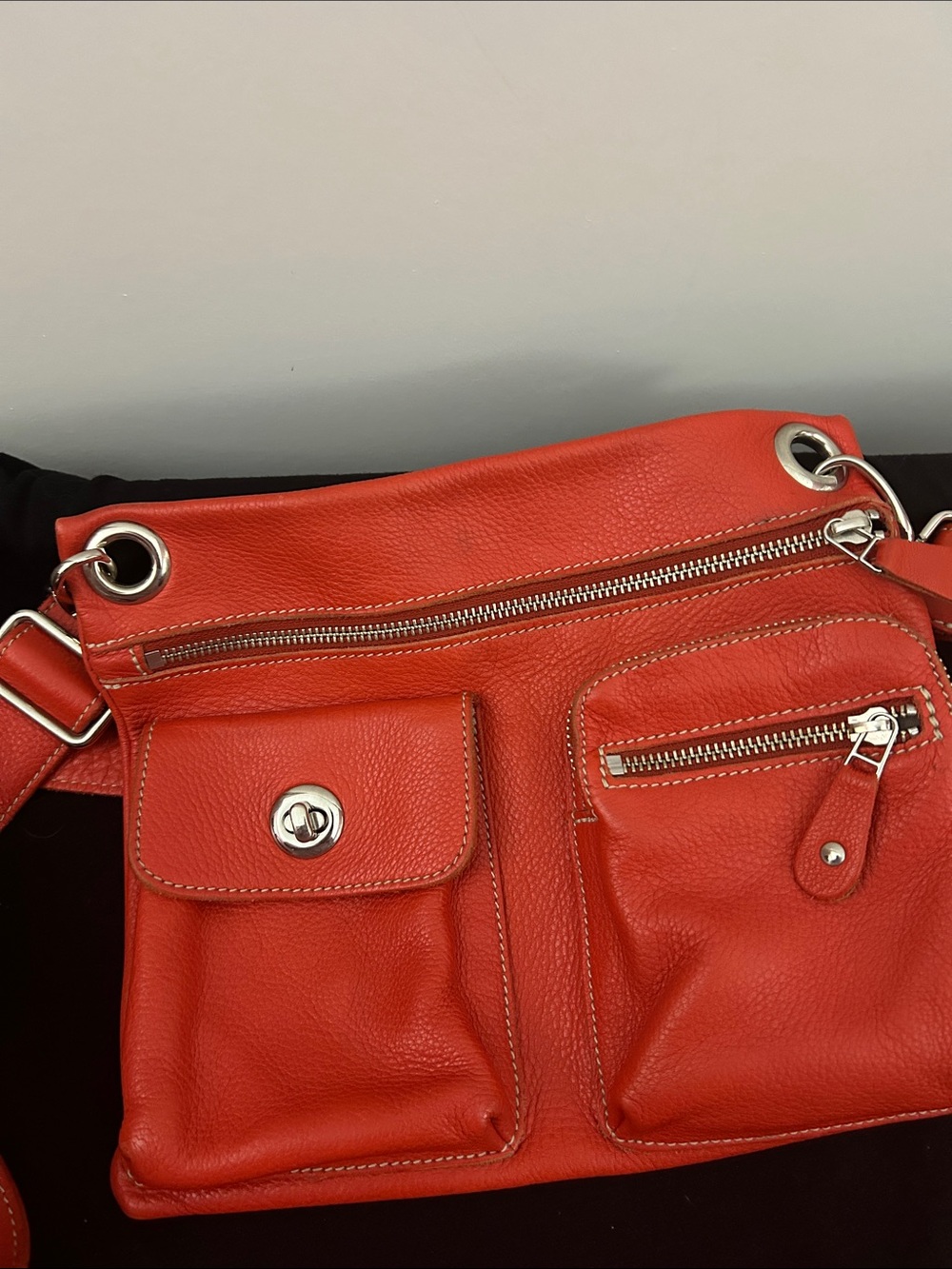 Roots Red Leather Crossbody Bag - Picture 10 of 12
